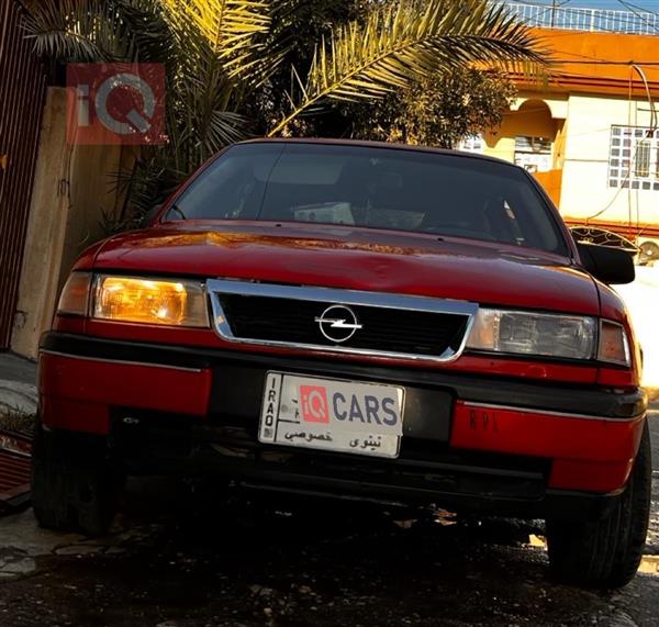 ئۆپڵ ڤێکترا 1992  بۆ فرۆشتن لە عێراق - موسڵ